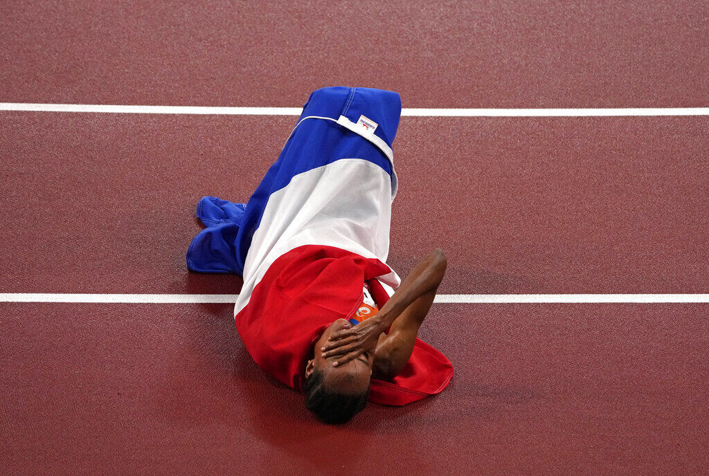 Tokyo Olympics Athletes and Flags Photo Gallery